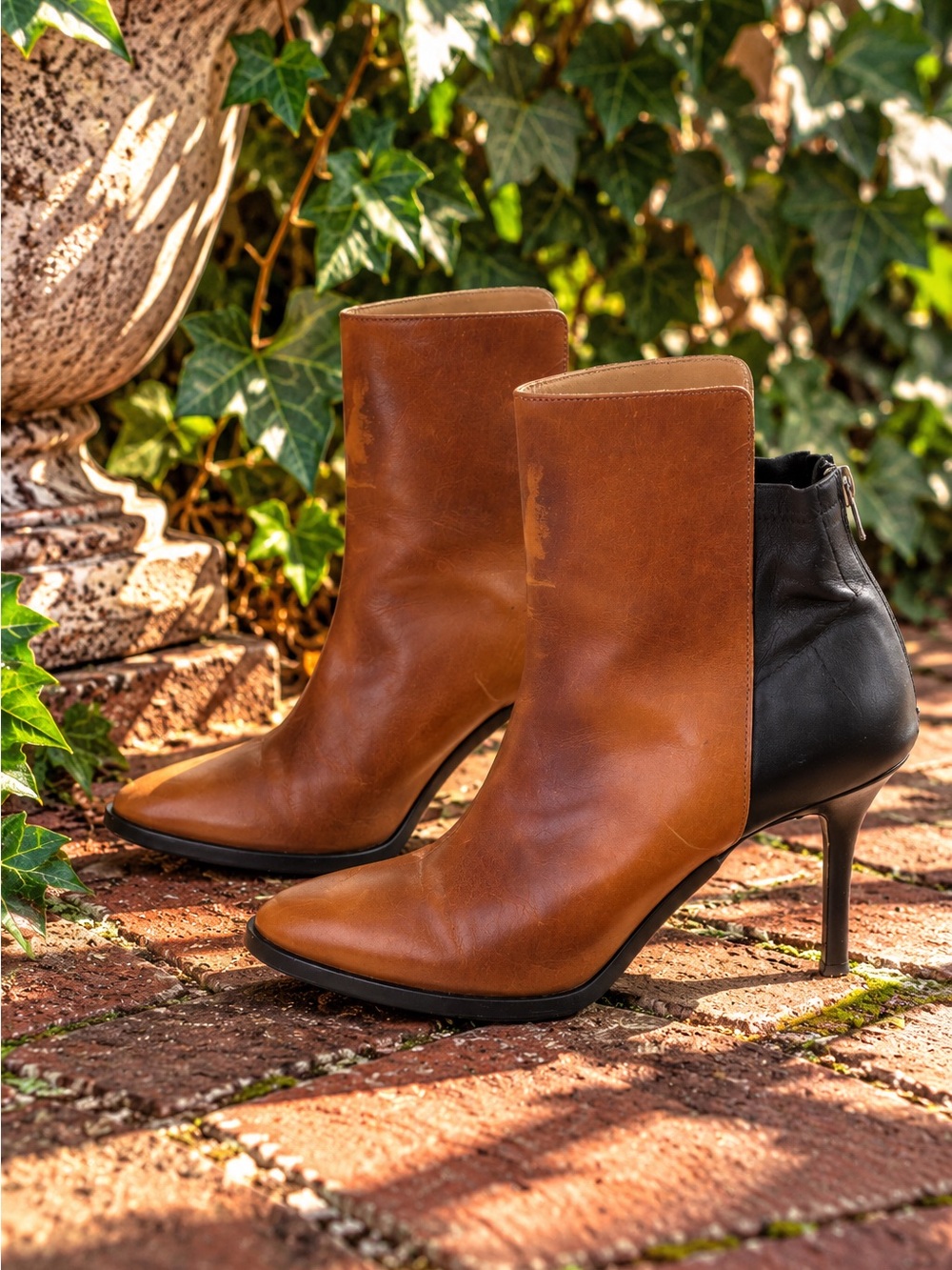 MAISON MARTIN MARGIELA Color Block Leather Ankle Boots, 37